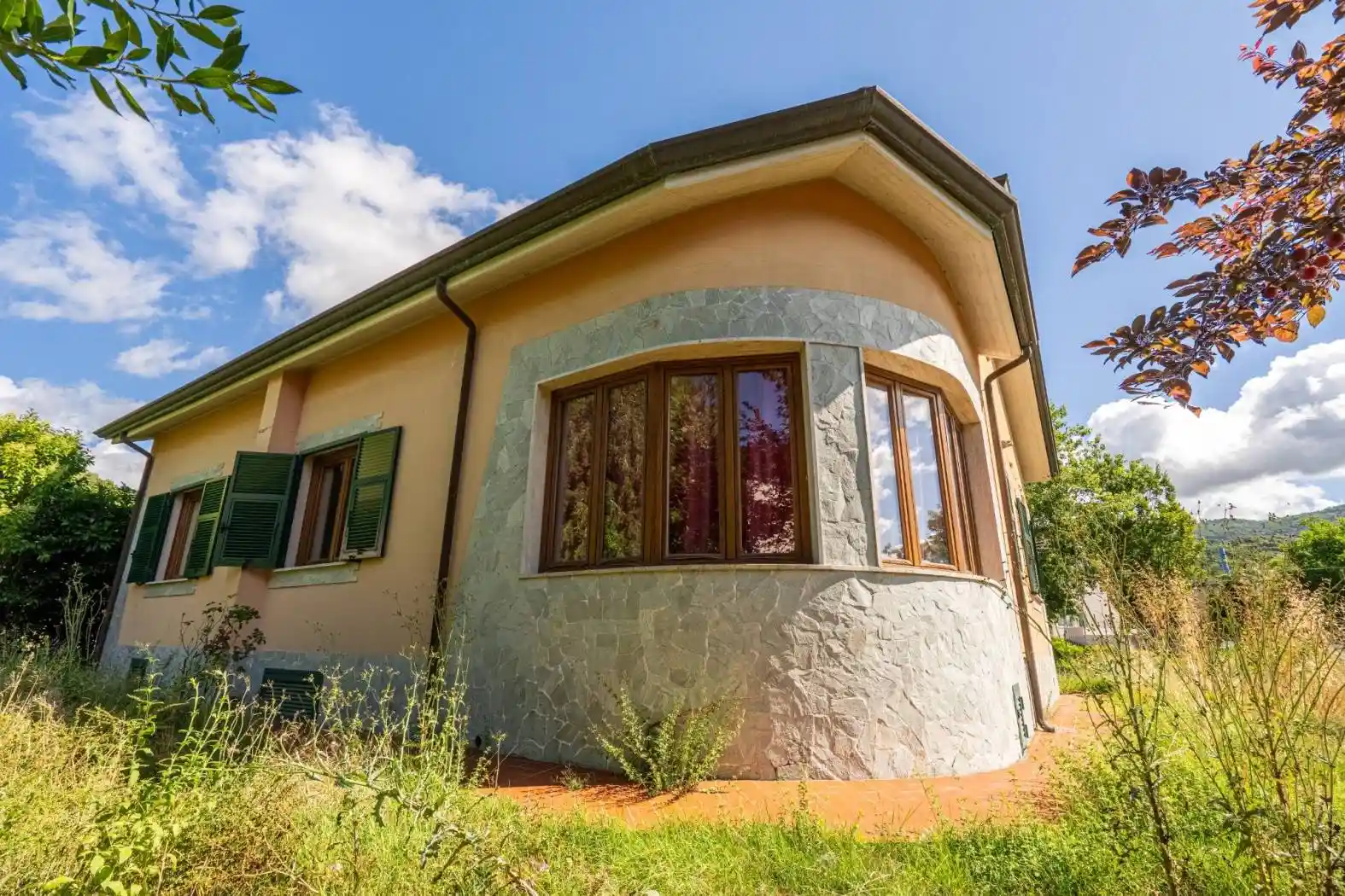 Villa in vendita a Follo