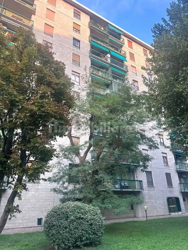 Appartamento in vendita a Corsico