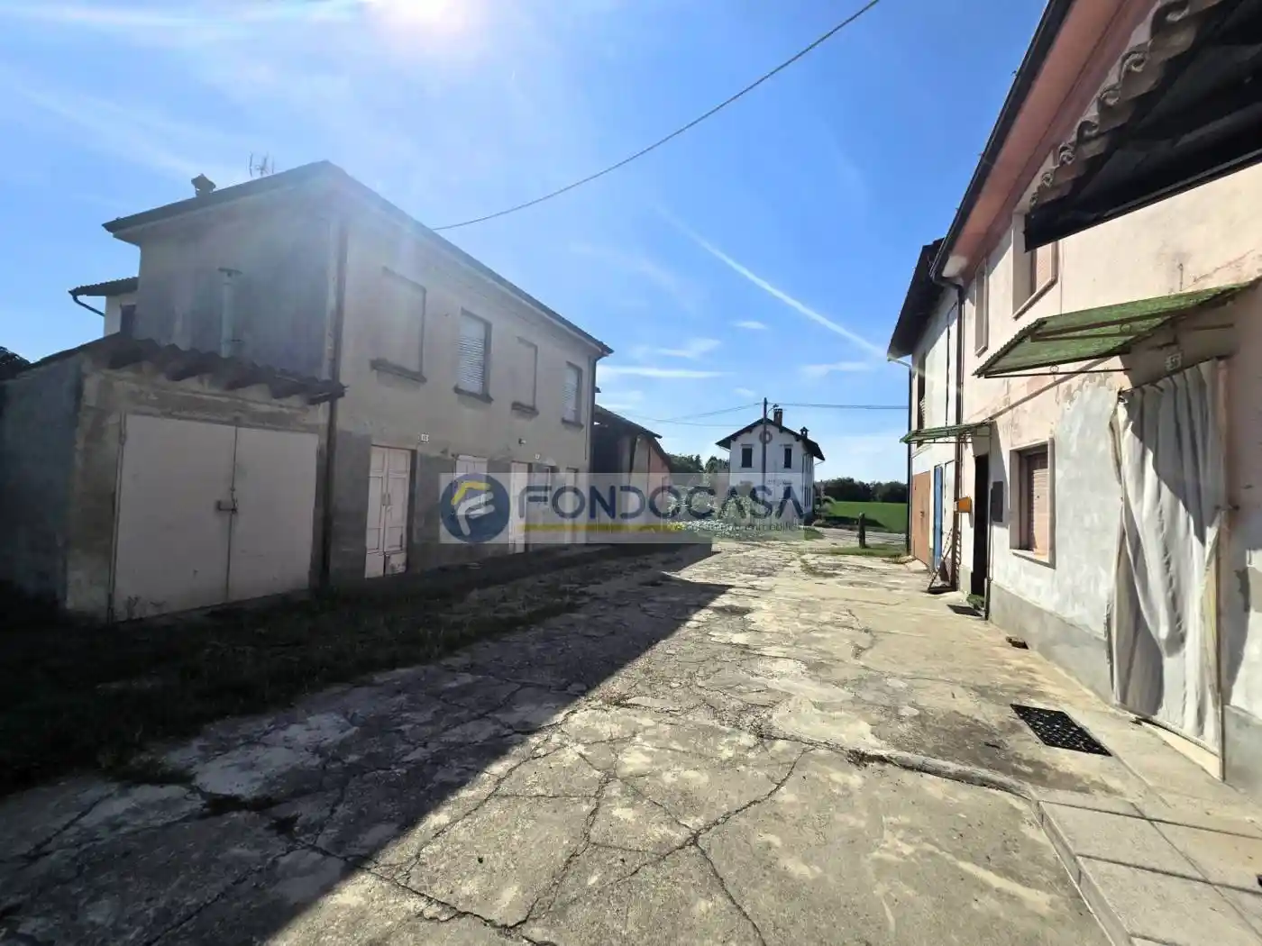 Casa indipendente in vendita a Cava Manara