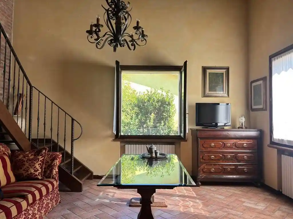 Villa in vendita a Mantova