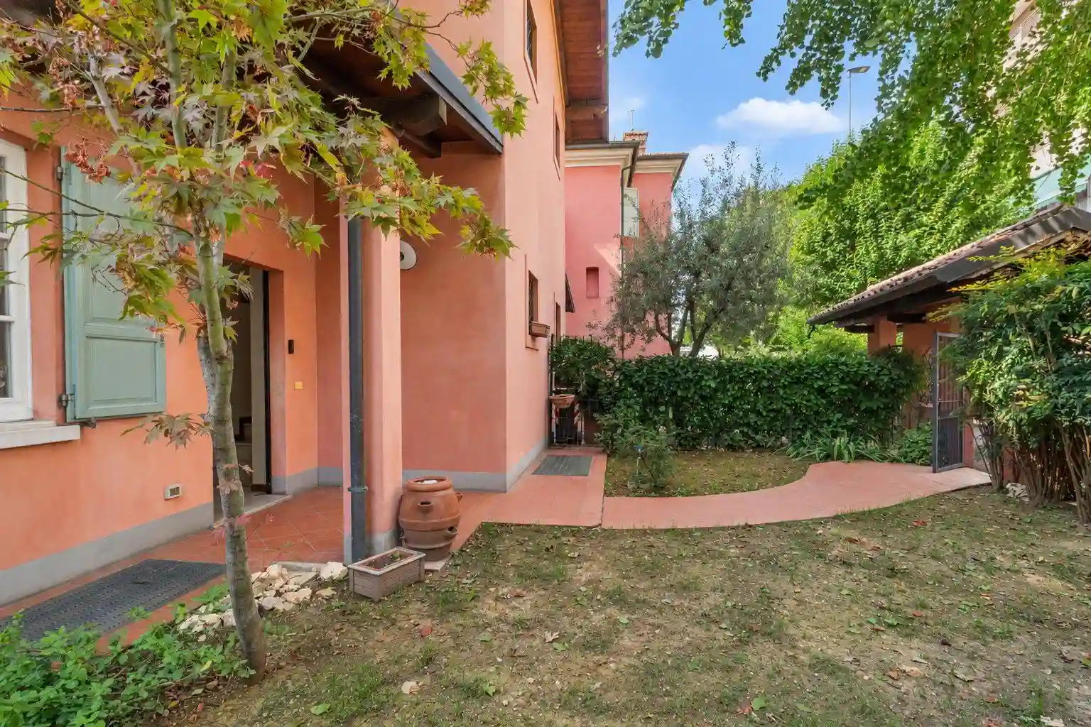 Villa - foto 2