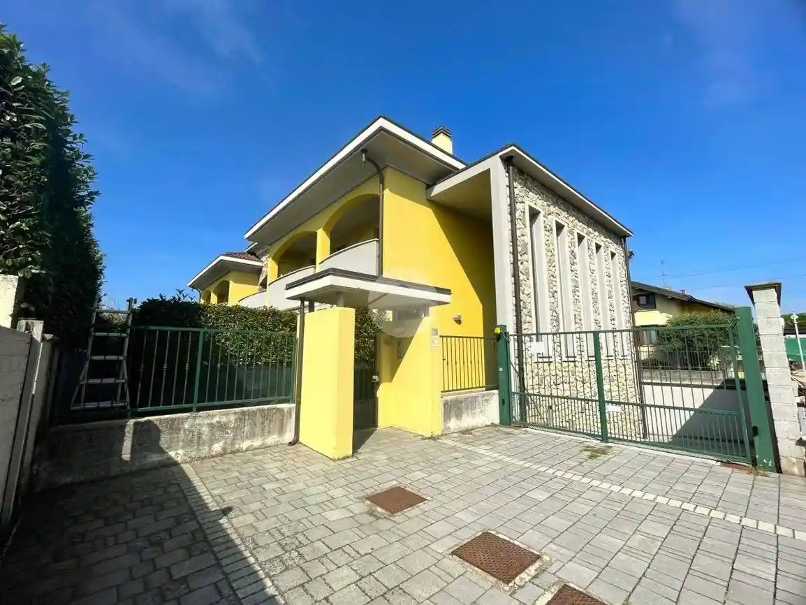 Appartamento in vendita a Boffalora Sopra Ticino