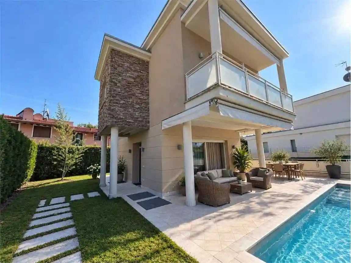 Villa - foto 5