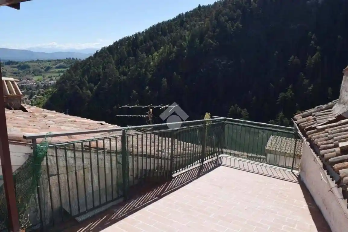 Casa indipendente in vendita a Tagliacozzo