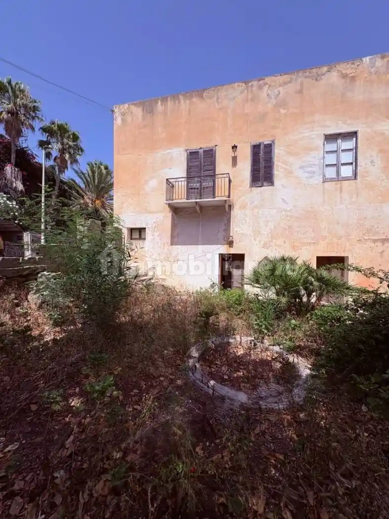 Rustico - Casale in vendita a Pantelleria