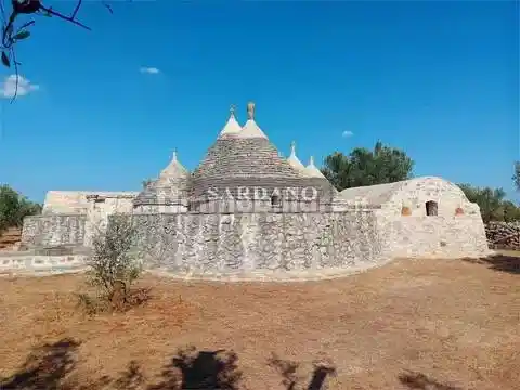 Rustico - Casale in vendita a Latiano