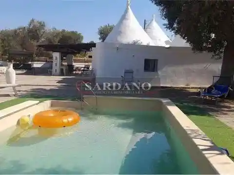 Rustico - Casale in vendita a Ostuni