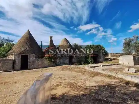 Rustico - Casale in vendita a San Vito dei Normanni