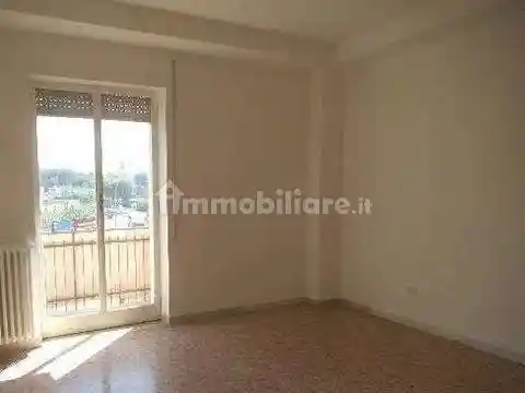 Appartamento in affitto a Brindisi