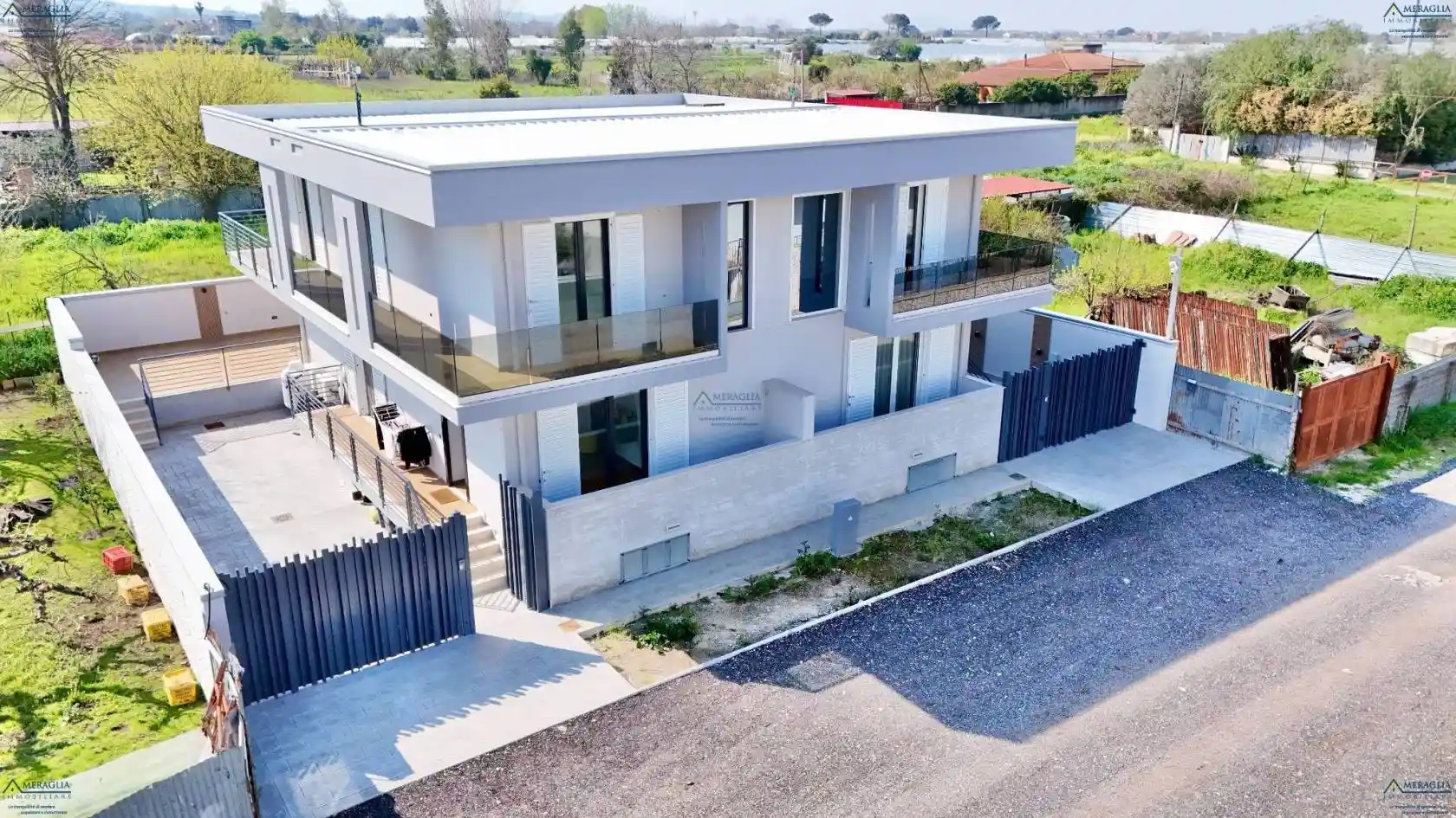 Villa in vendita a Parete