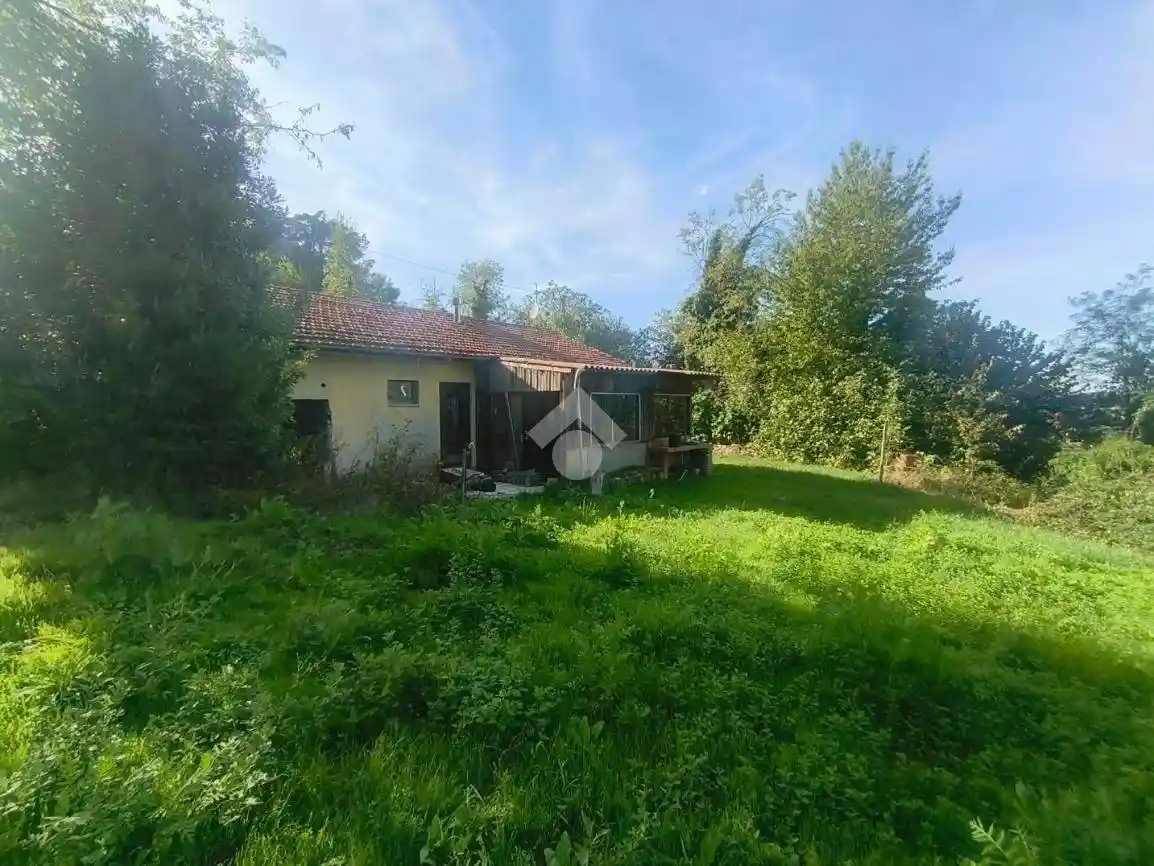 Casa indipendente in vendita a Acqui Terme