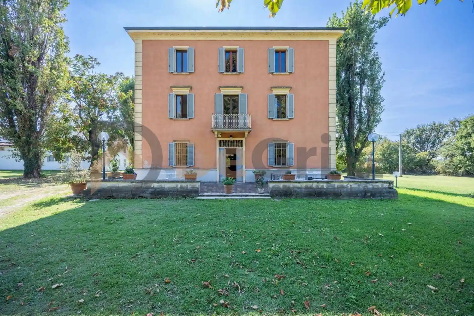 Villa in vendita a Collecchio