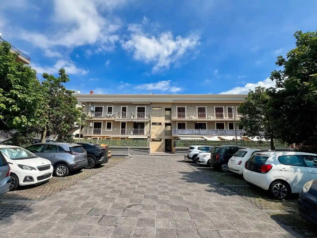 Appartamento in vendita a Tremestieri Etneo