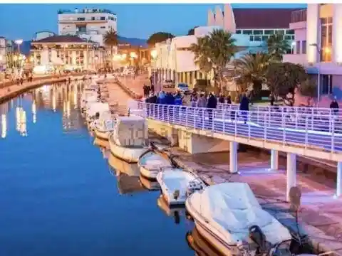 Appartamento in vendita a Viareggio