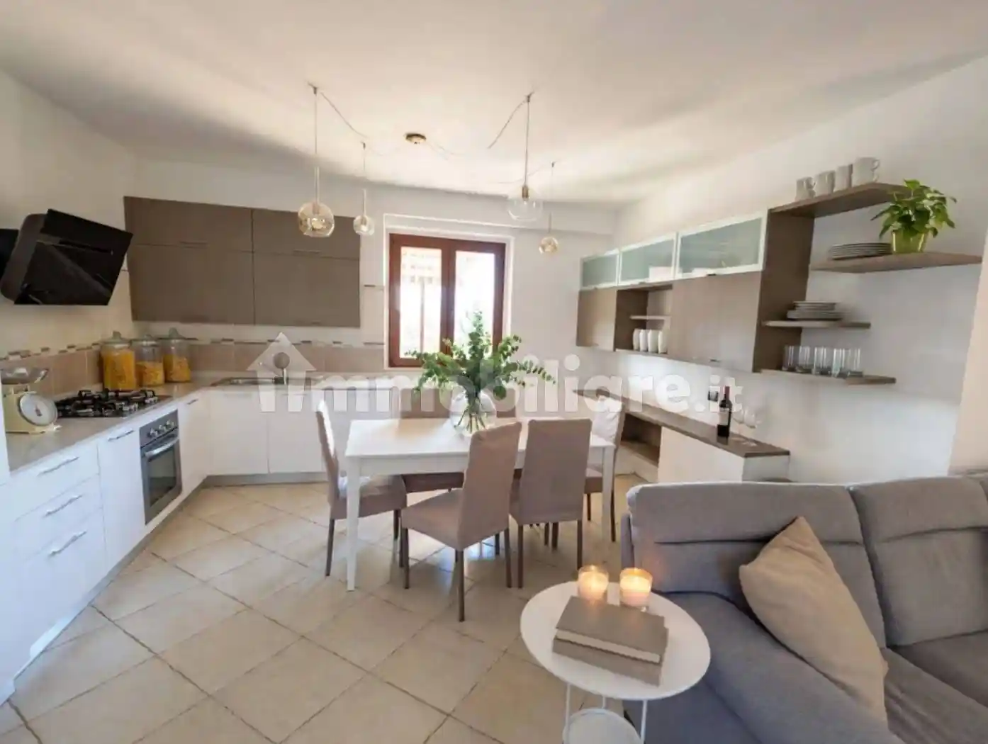 Casa indipendente in vendita a Fermo