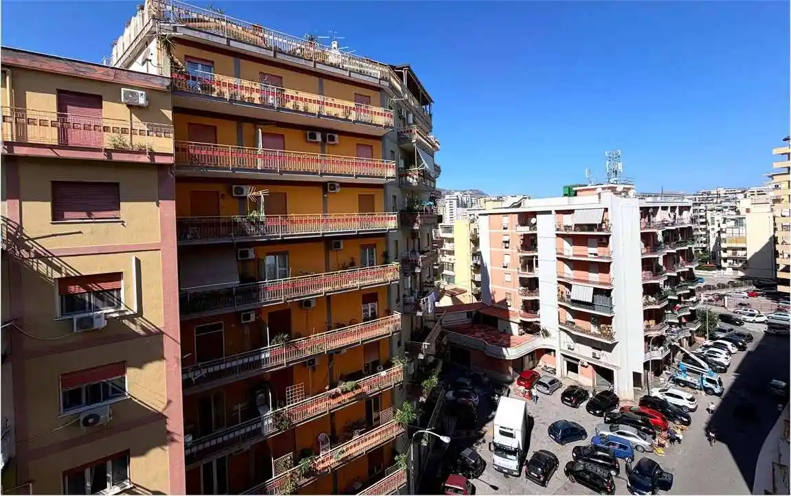 Appartamento in vendita a Palermo