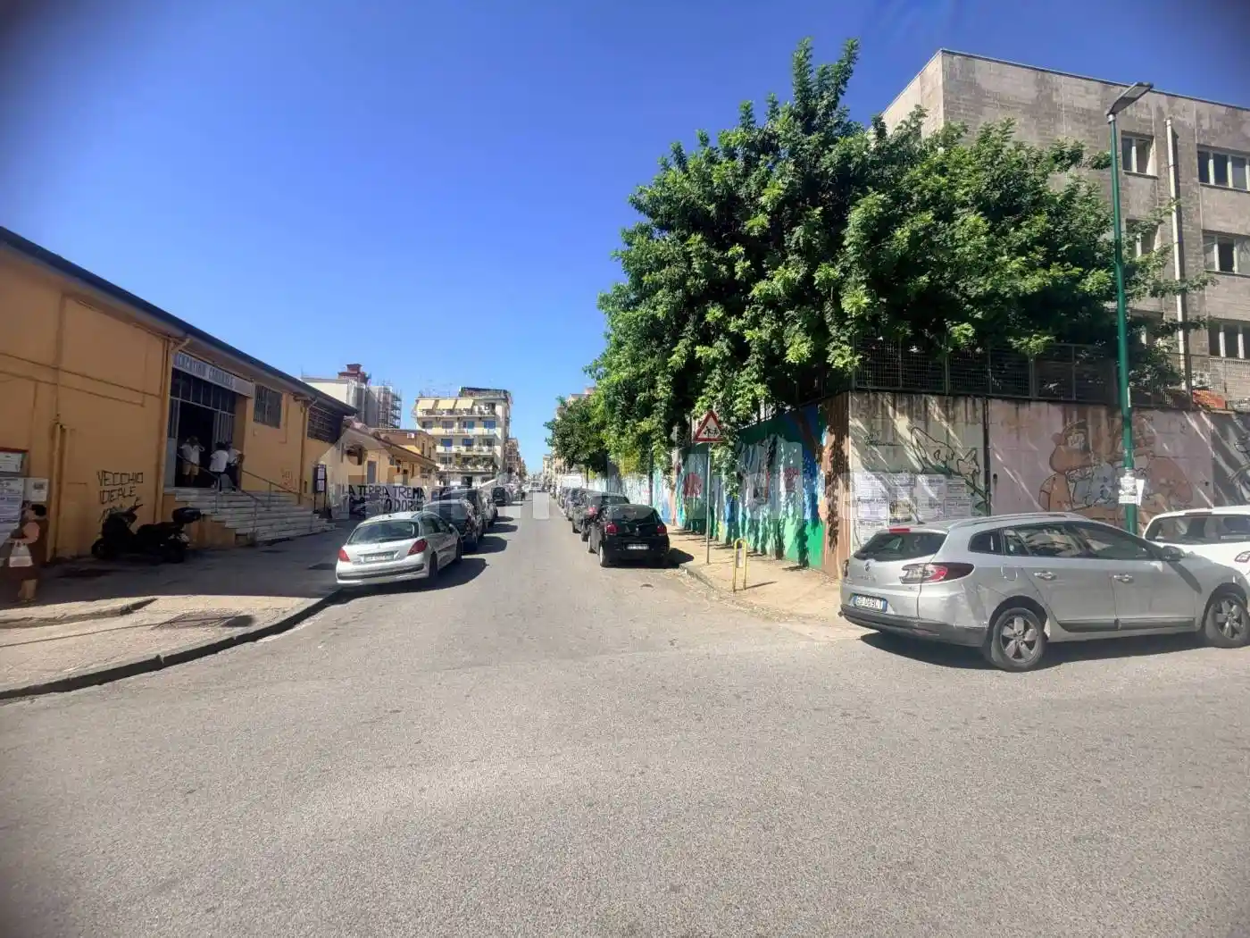 Appartamento in vendita a Napoli