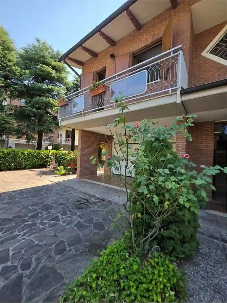 Villetta a schiera - foto 2