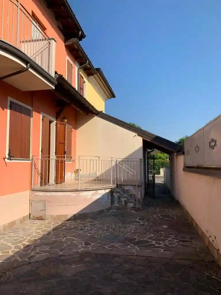 Villetta a schiera - foto 2