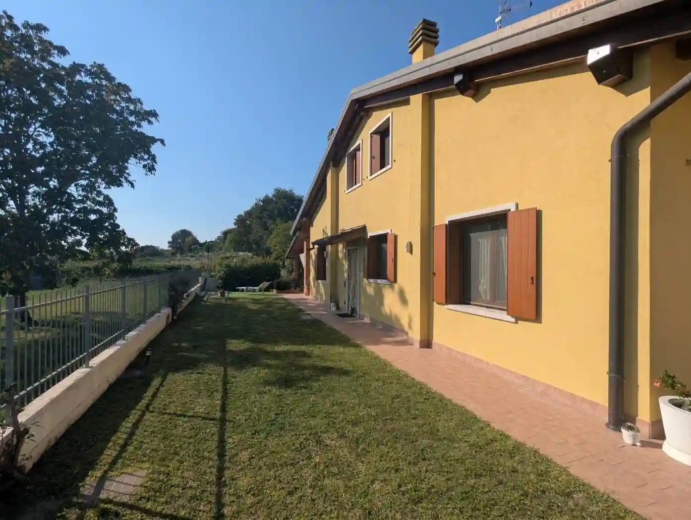 Villetta a schiera - foto 2
