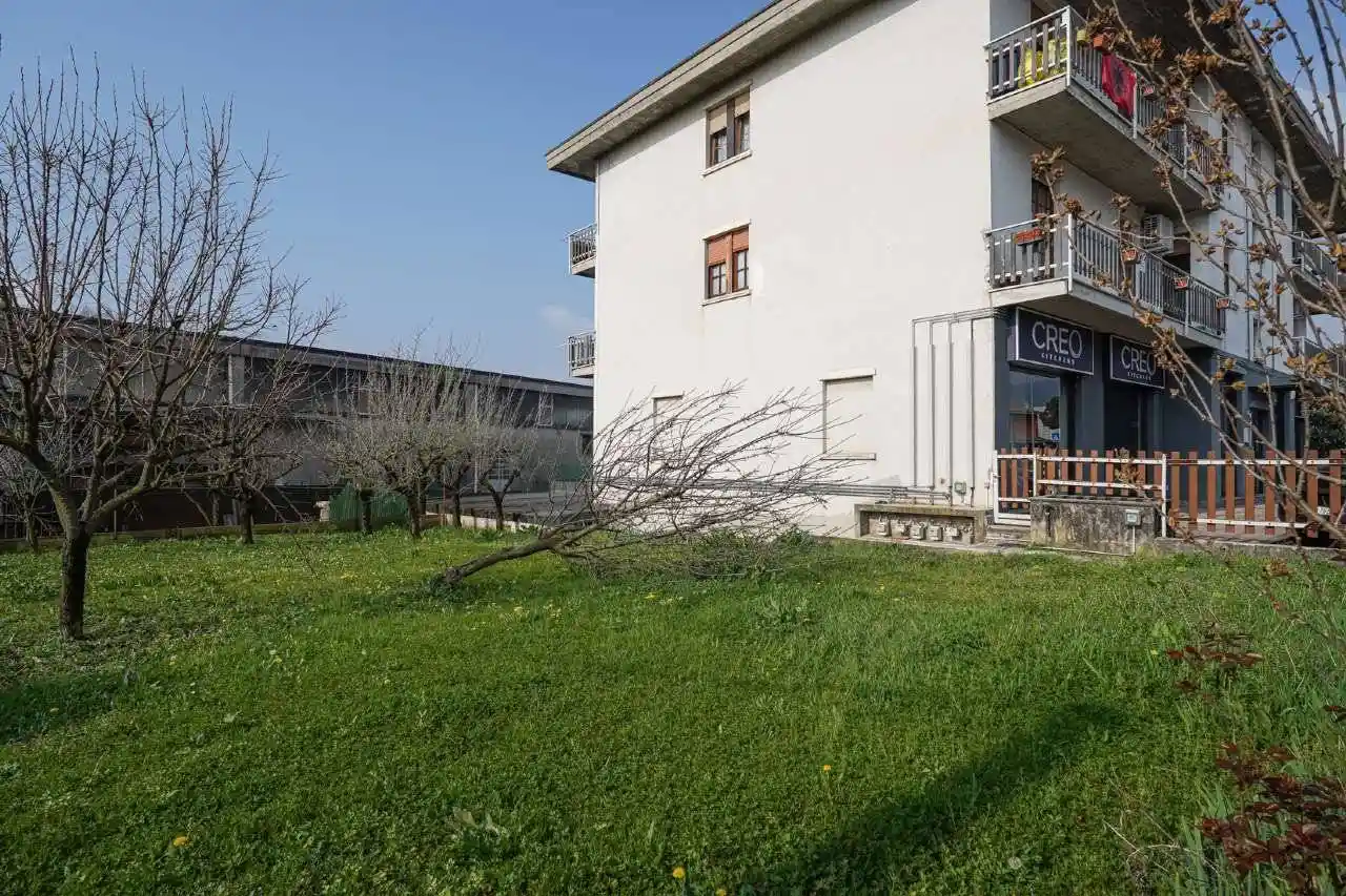 Appartamento in vendita a Terno d'Isola