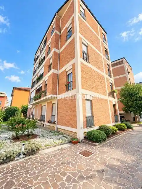 Appartamento in vendita a Brescia