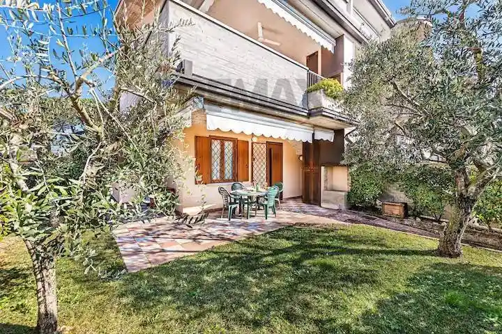 Appartamento in affitto a Desenzano del Garda