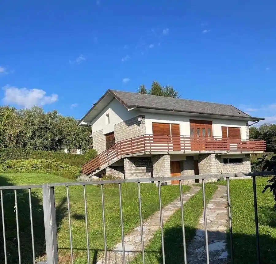 Villa in vendita a Centro Valle Intelvi