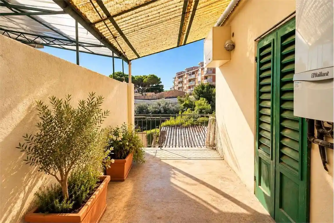 Appartamento in vendita a Firenze