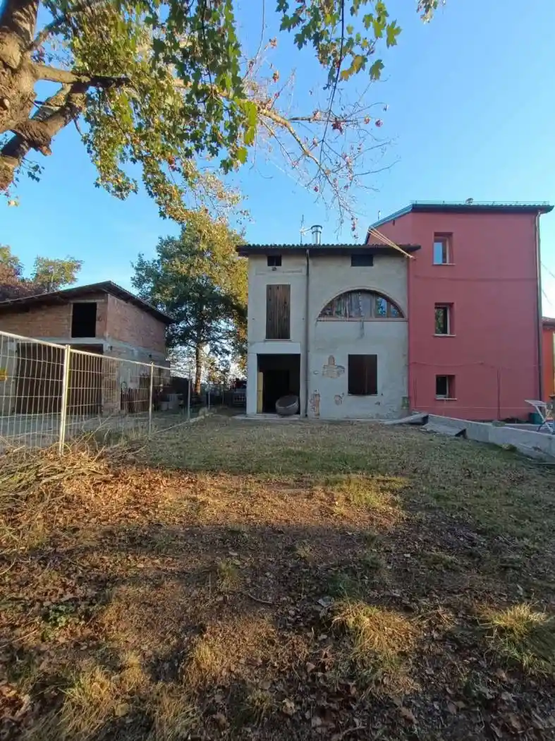 Villa in vendita a Albinea