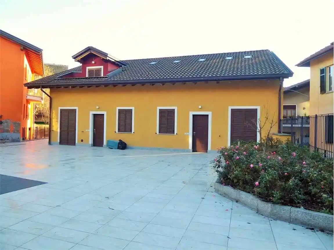 Villa in vendita a Arona