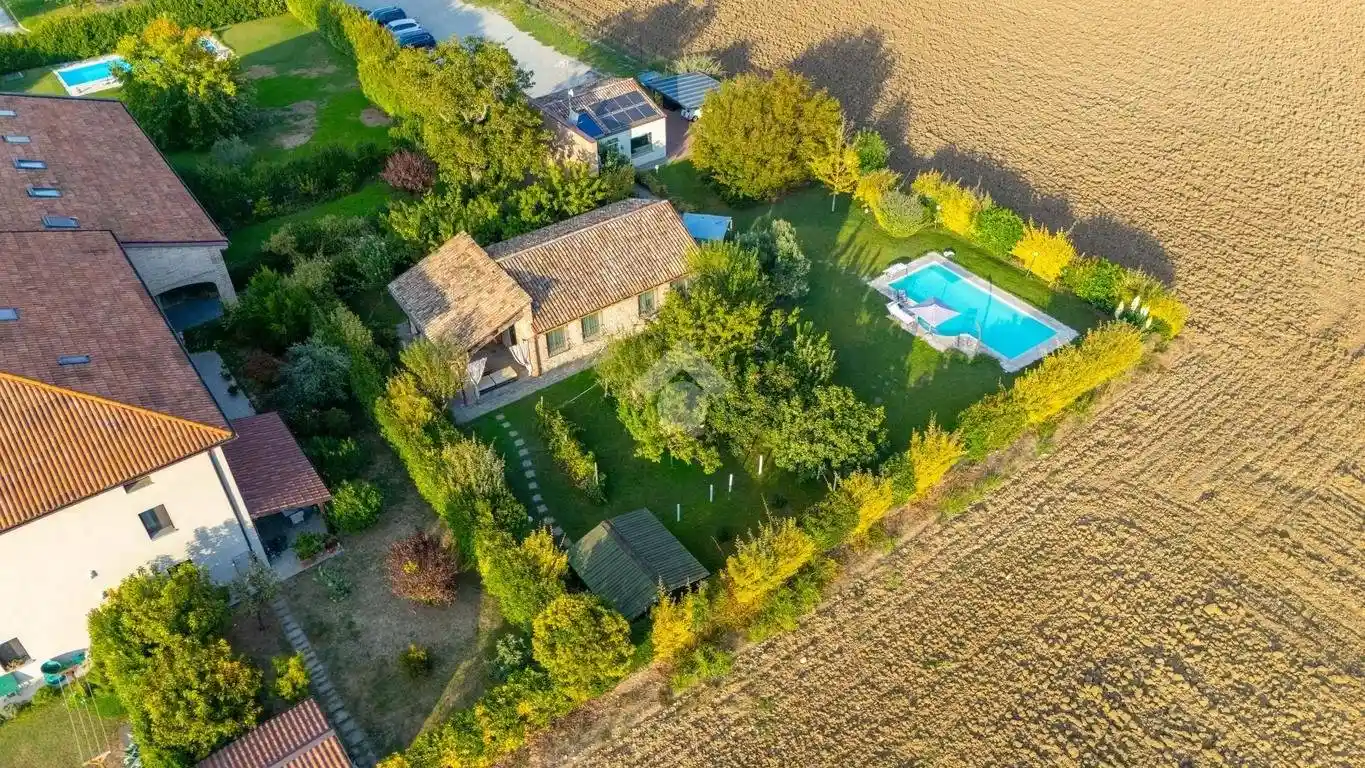 Villa in vendita a Parma
