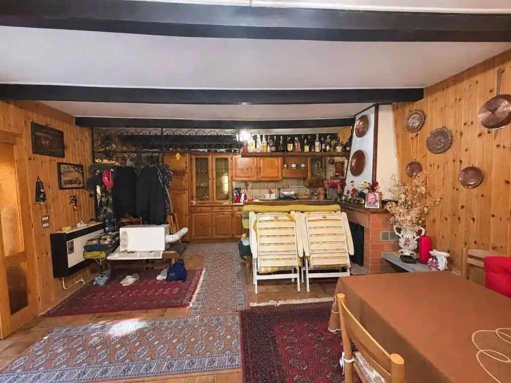 Casa indipendente in vendita a Perrero
