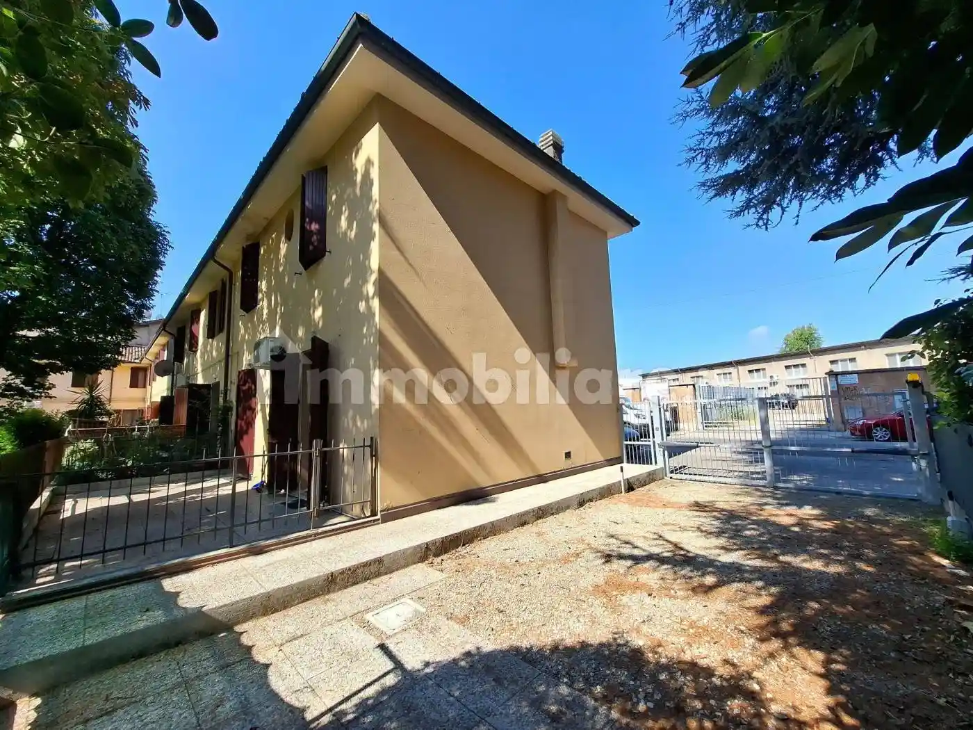 Villetta a schiera in affitto a Bologna