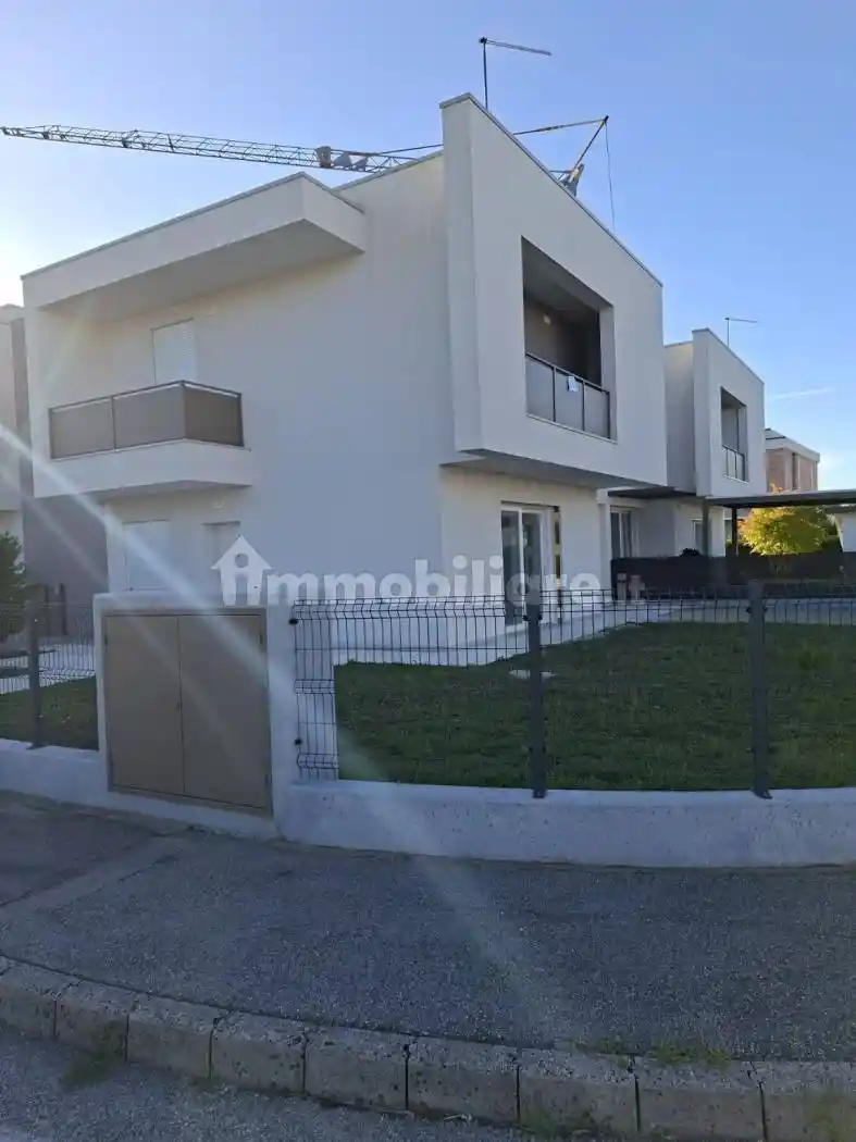 Villa in vendita a Castelfranco Veneto