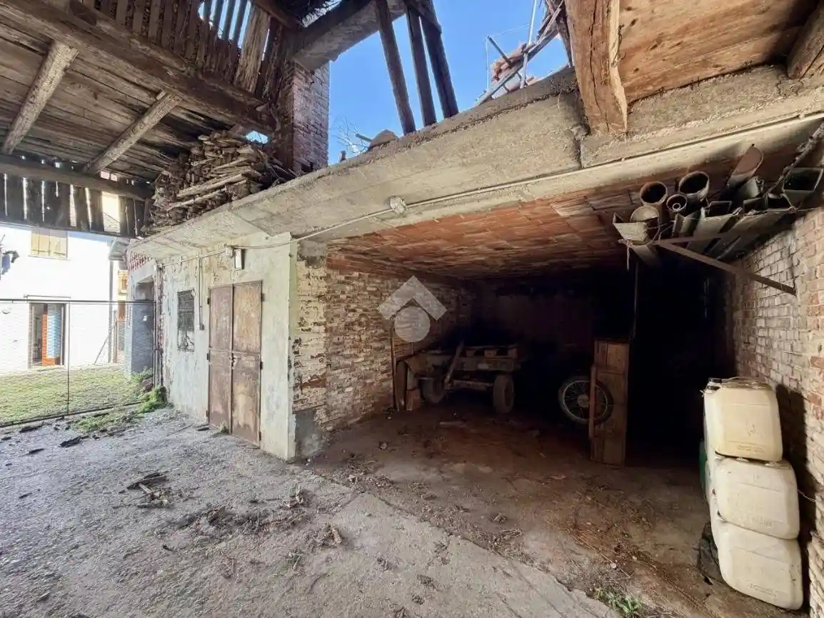 Rustico - Casale in vendita a Isola Vicentina