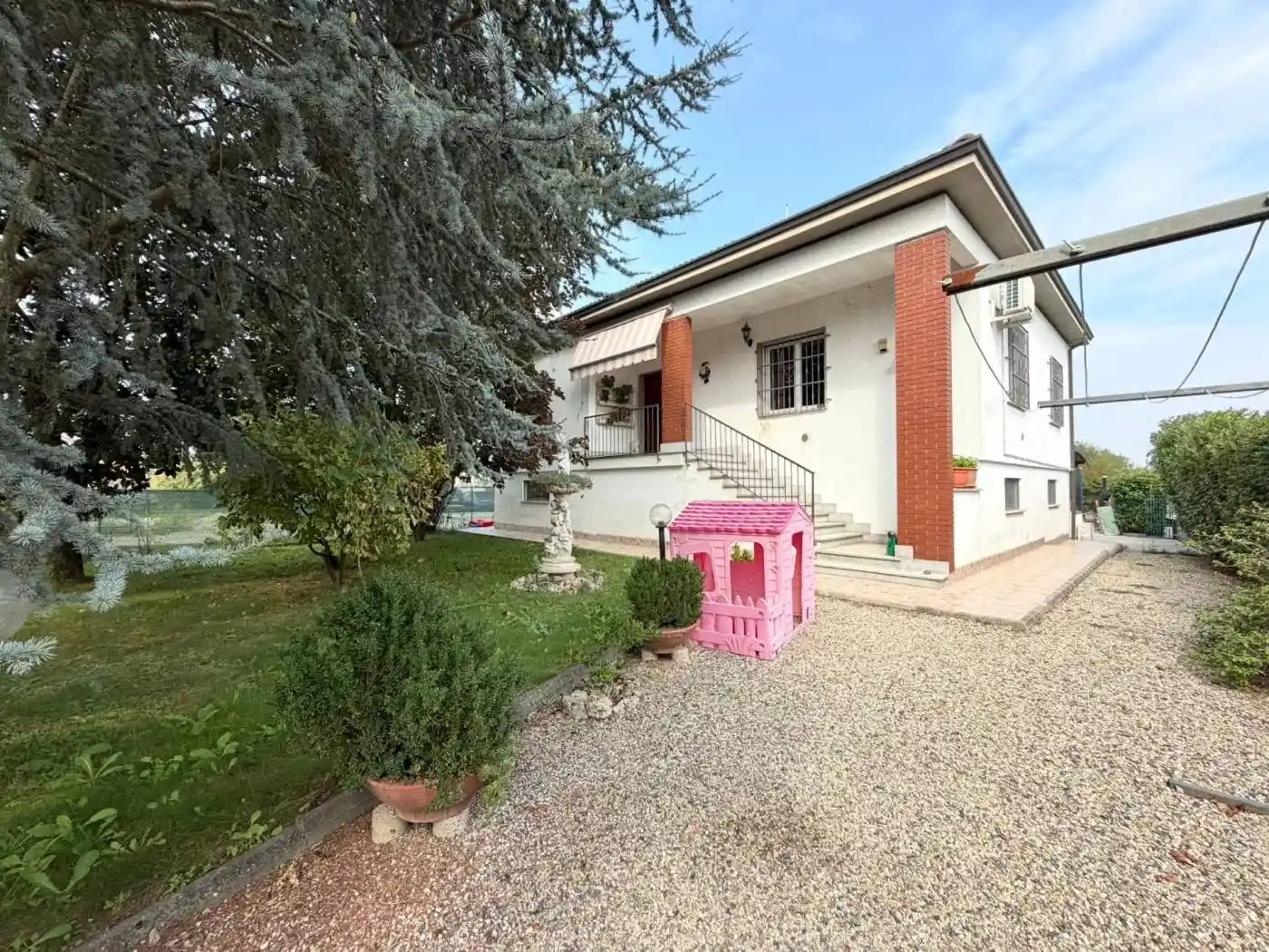 Casa indipendente in vendita a Castellazzo Bormida