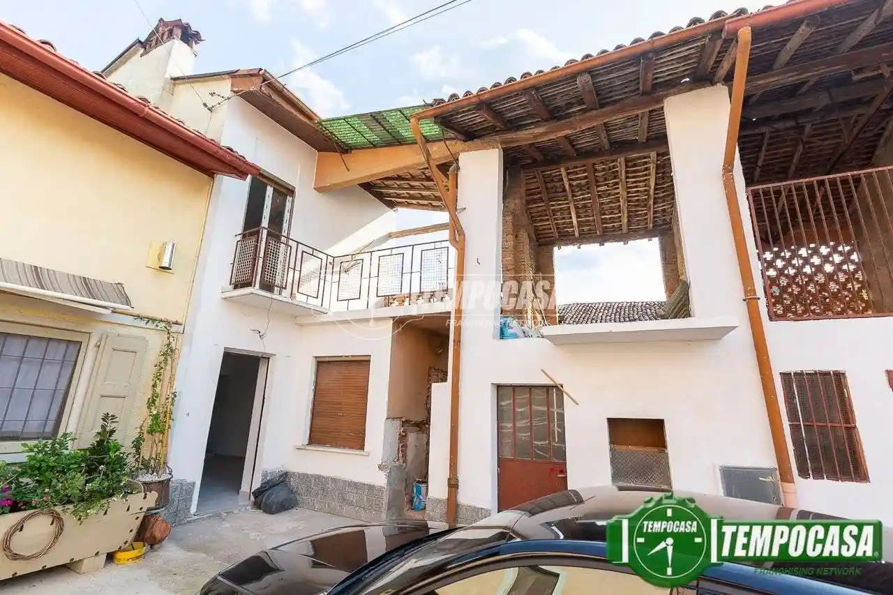Casa indipendente in vendita a San Colombano al Lambro