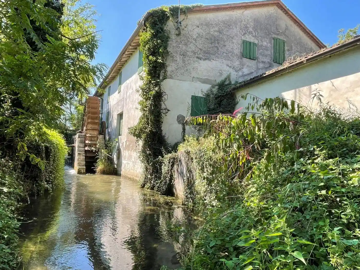 Rustico - Casale in vendita a Castelvisconti