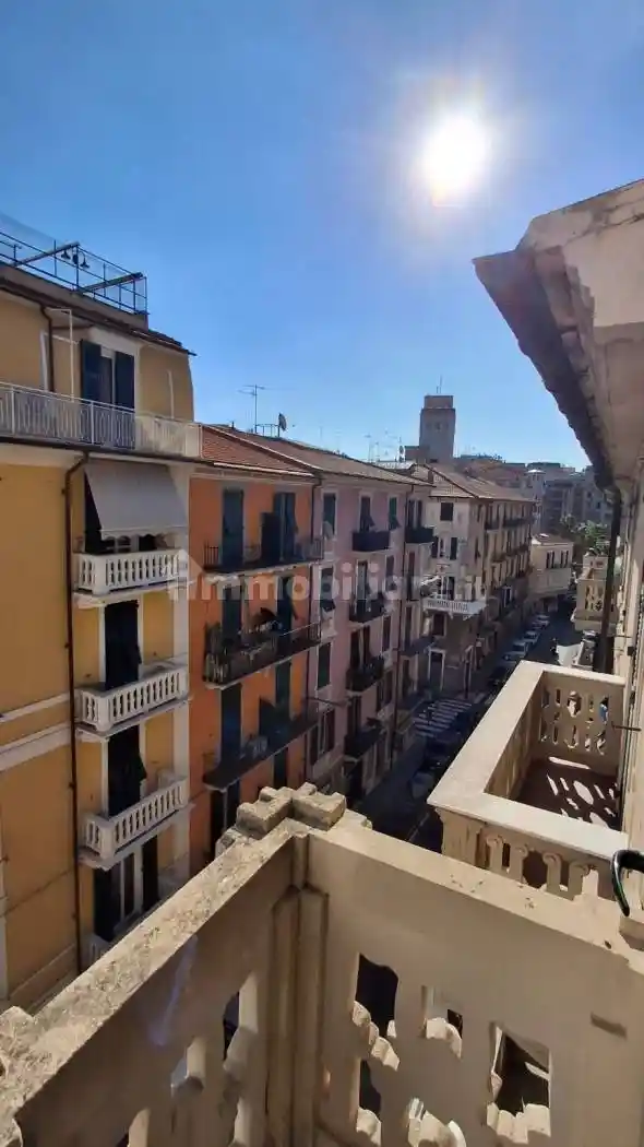 Appartamento in vendita a Savona