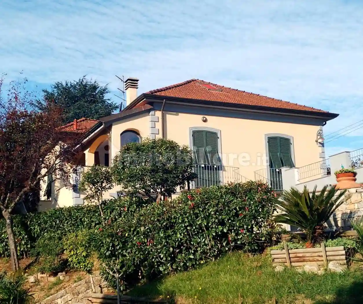 Villa - foto 2