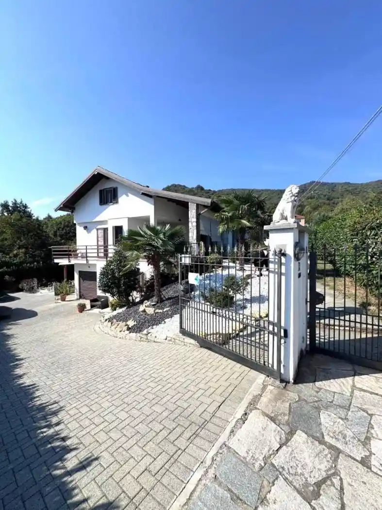 Villa in vendita a San Secondo di Pinerolo