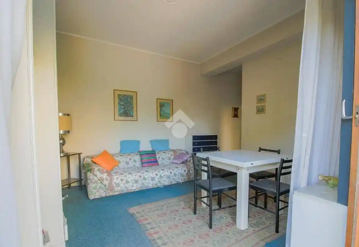 Appartamento in vendita a Gardone Riviera