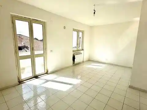 Appartamento in vendita a Anguillara Sabazia
