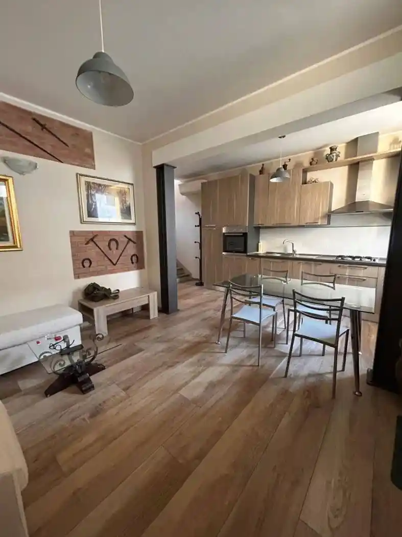 Casa indipendente in vendita a Fidenza