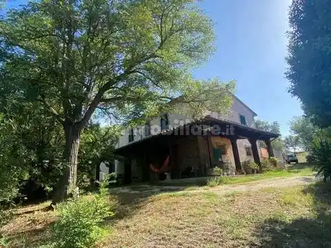Villa in vendita a Manciano
