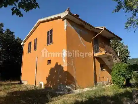 Villa in vendita a Scansano