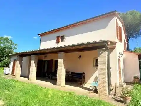 Rustico - Casale in vendita a Manciano