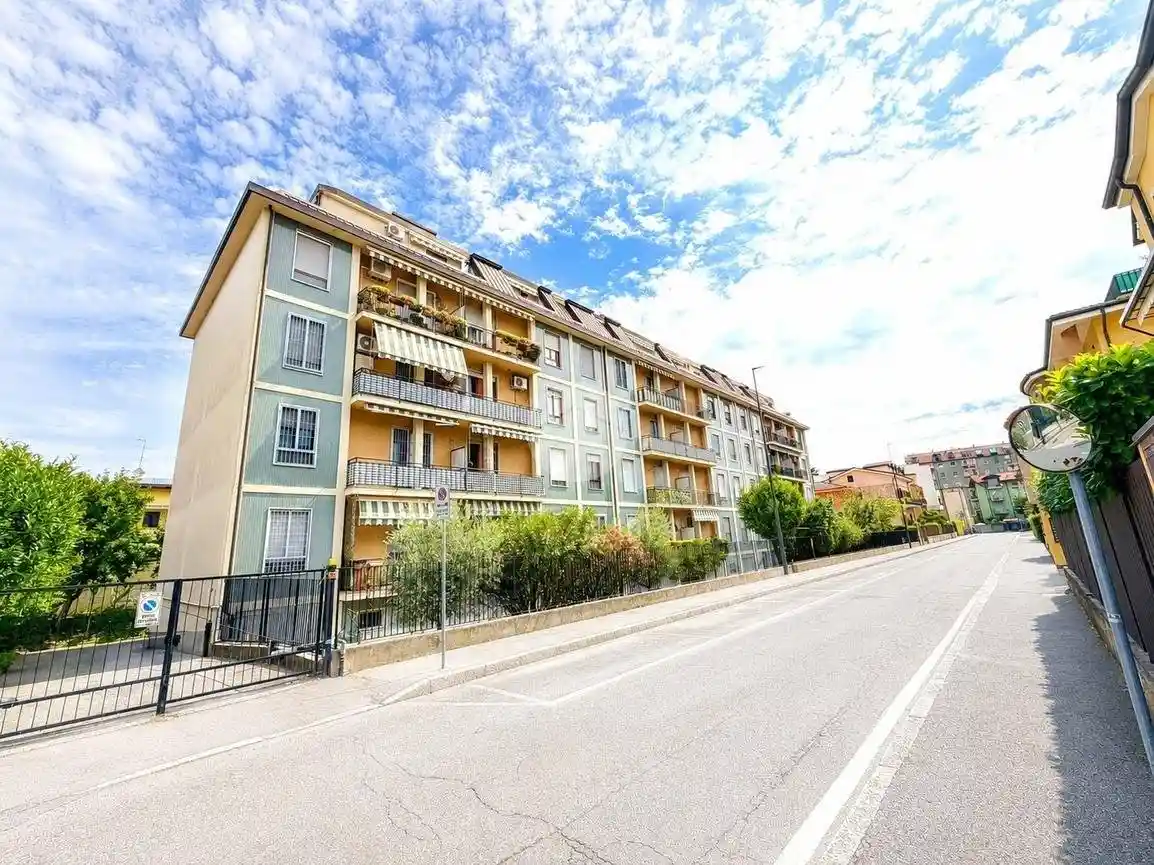 Appartamento in vendita a Cologno Monzese