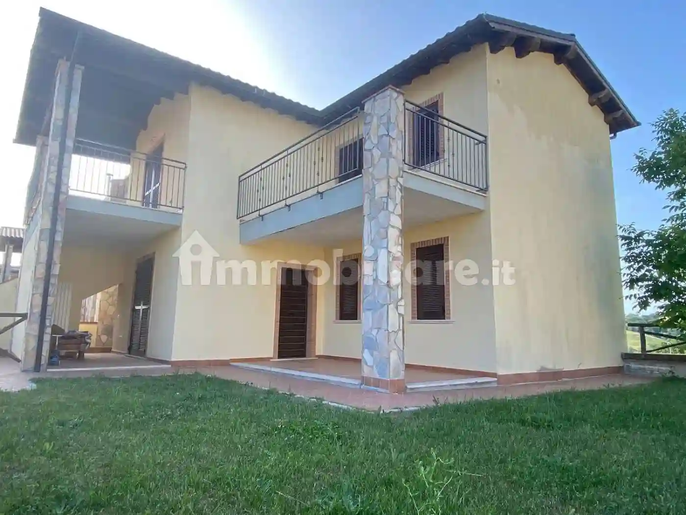 Villa - foto 2